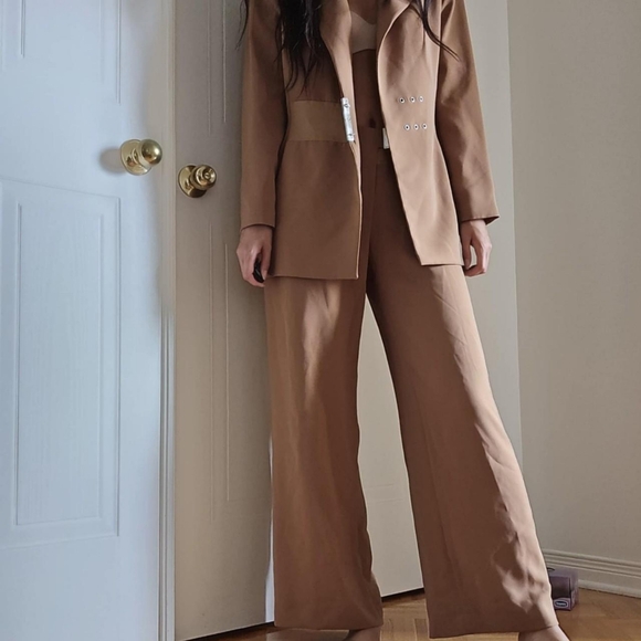 Suit And Pants Set - Picture 5 of 8